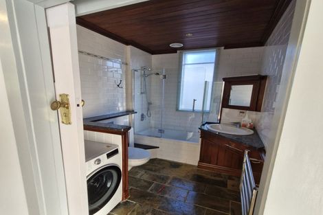 Photo of property in 2/39 Anglesea Street, Freemans Bay, Auckland, 1011