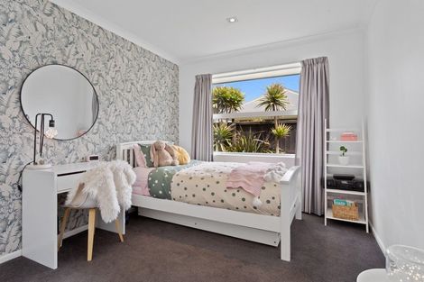 Photo of property in 68 Allison Crescent, Kaiapoi, 7630