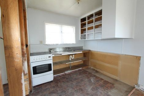 Photo of property in 21 Pohutukawa Drive, Tokoroa, 3420