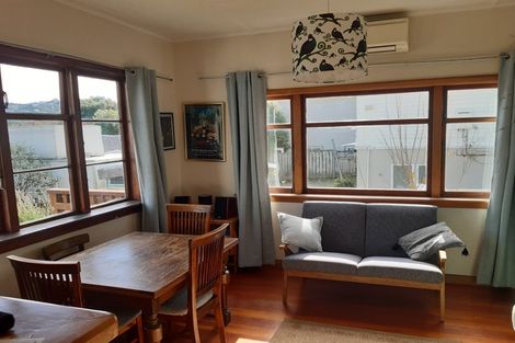 Photo of property in 108 Russell Terrace, Berhampore, Wellington, 6023
