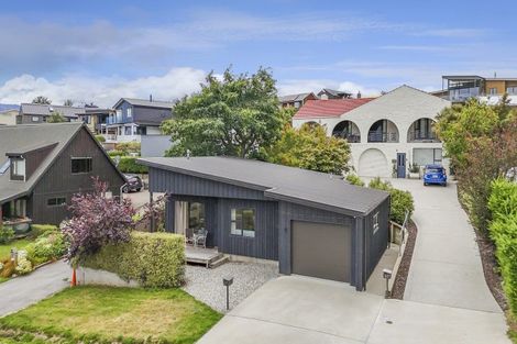 Photo of property in 65 Matai Road, Wanaka, 9305