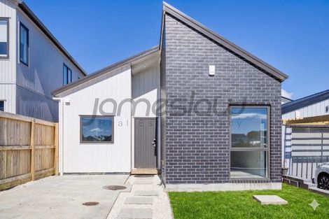 Photo of property in 45 Puwha Street, Massey, Auckland, 0614