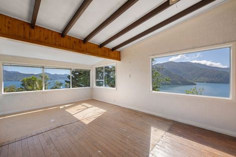 Photo of property in 308 Port Underwood Road, Whatamango Bay, Picton, 7281