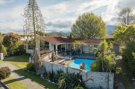 Photo of property in 16 Trewavas Street, Motueka, 7120