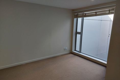 Photo of property in Portal Apartments, 7a/42 Cable Street, Te Aro, Wellington, 6011