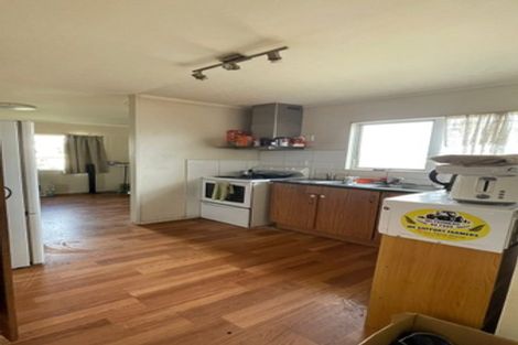 Photo of property in 1/3 Seddon Avenue, Papatoetoe, Auckland, 2104