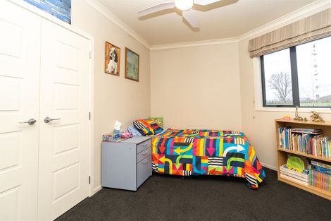 Photo of property in 32 Marshmeadow Road, Newstead, Hamilton, 3286