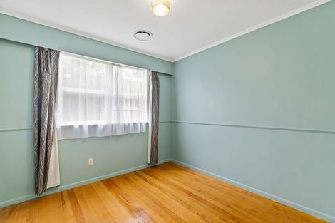 Photo of property in 57 Golf Road, New Lynn, Auckland, 0600