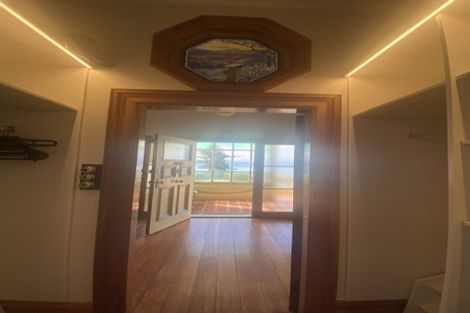 Photo of property in 186 Oriental Parade, Oriental Bay, Wellington, 6011