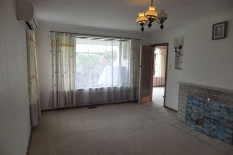 Photo of property in 29 Lochee Road, Upper Riccarton, Christchurch, 8041