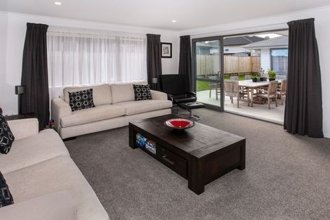 Photo of property in 130 Hillpark Drive, Pokeno, 2402