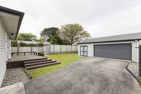 Photo of property in 10 Antrim Place, Hokowhitu, Palmerston North, 4410