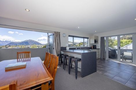 Photo of property in 99 Kings Drive, Wanaka, 9305