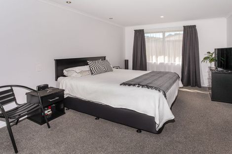 Photo of property in 130 Hillpark Drive, Pokeno, 2402