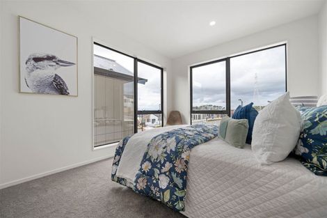 Photo of property in 73 Biokovo Street, Massey, Auckland, 0614
