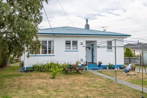 Photo of property in 1 Mcgregor Crescent, Masterton, 5810