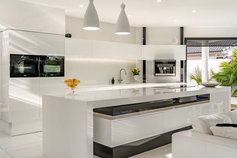 Photo of property in 1 Young Nicks Lane, Whitby, Porirua, 5024