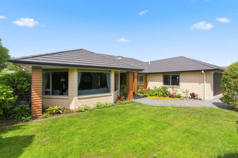 Photo of property in 8 Otupoa Way, Paraparaumu, 5032