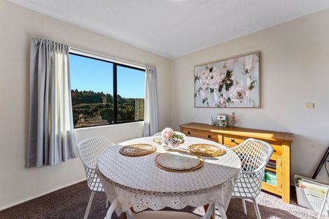 Photo of property in 1/13a Kitewao Street, Northcote, Auckland, 0627