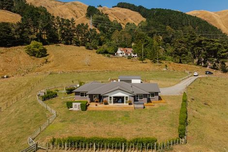 Photo of property in 225 Albert Road, Tokomaru, Palmerston North, 4474