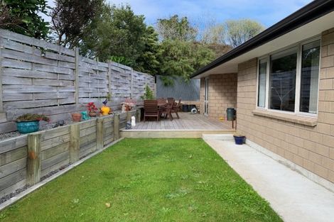 Photo of property in 27b Pehi Kupa Street, Waikanae, 5036