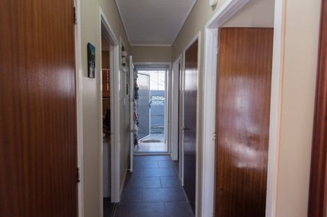 Photo of property in 3/99 Avenue Road, Otahuhu, Auckland, 1062