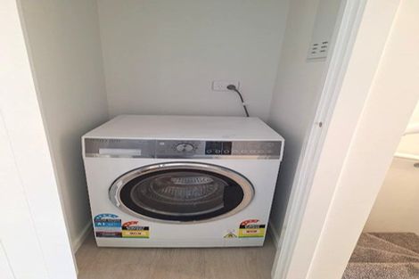 Photo of property in 14a Cairo Street, Upper Hutt Central, Upper Hutt, 5018