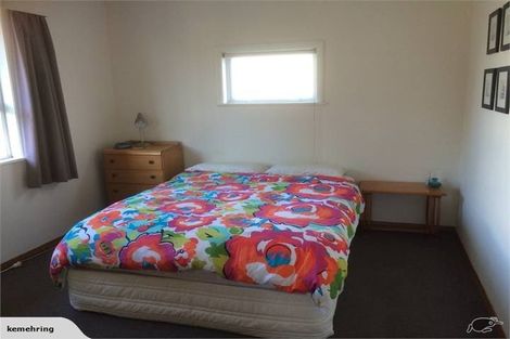 Photo of property in 168 Molesworth Street, New Plymouth, 4312