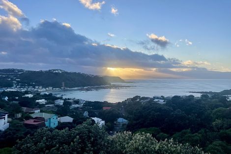 Photo of property in 9/52 High Street, Island Bay, Wellington, 6023