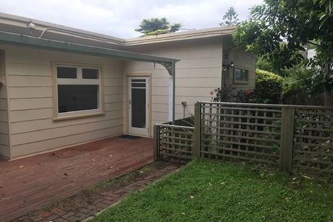 Photo of property in 25 Prospect Terrace, Johnsonville, Wellington, 6037