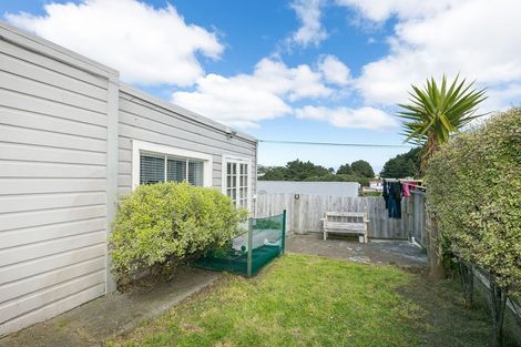 Photo of property in 37 Chilka Street, Berhampore, Wellington, 6023