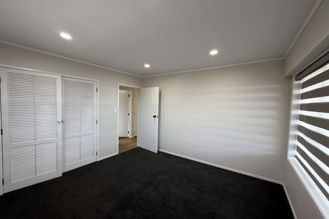 Photo of property in 24 Widmore Drive, Massey, Auckland, 0614
