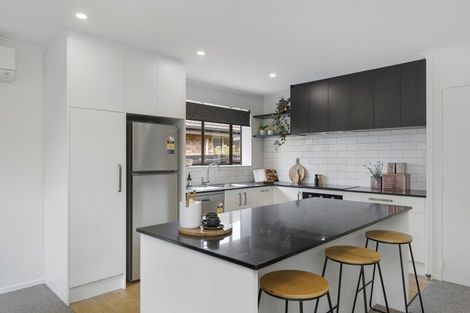 Photo of property in 2/28 Bounty Street, Bryndwr, Christchurch, 8053