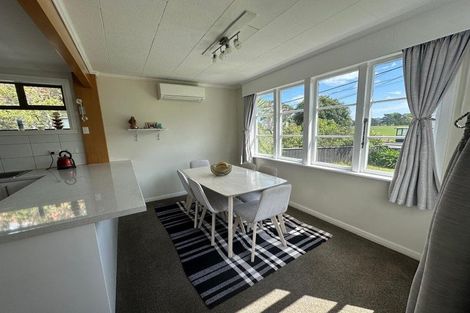 Photo of property in 2 Churton Crescent, Taita, Lower Hutt, 5011