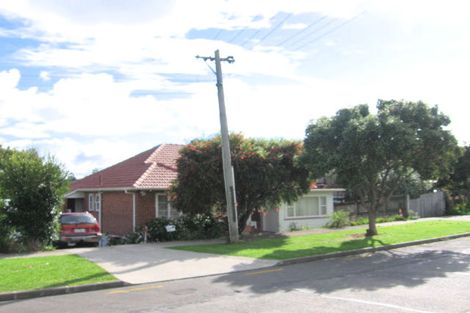 Photo of property in 1 Tyburnia Avenue, Mount Albert, Auckland, 1025