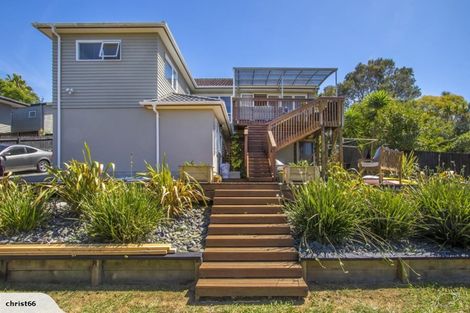 Photo of property in 27a Eastglen Road, Glen Eden, Auckland, 0602