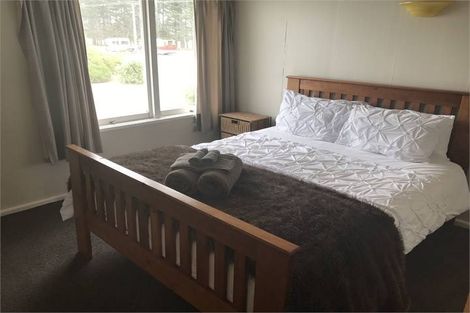 Photo of property in 41 Clifton Road, Haumoana, 4102