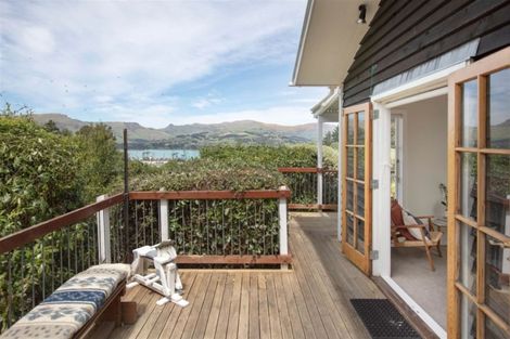 Photo of property in 55a Hawkhurst Road, Lyttelton, 8082