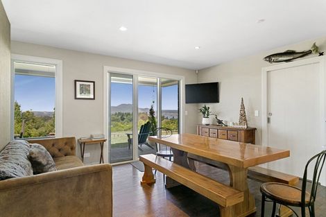 Photo of property in 35 Blue Ridge Drive, Acacia Bay, Taupo, 3385