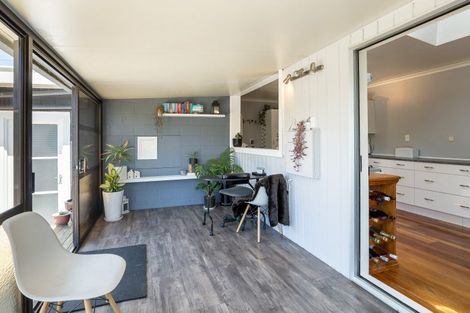 Photo of property in 9 Moore Street, Featherston, 5710