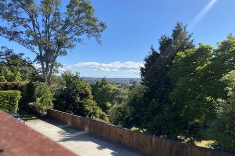 Photo of property in 239 Golf Road, Titirangi, Auckland, 0604