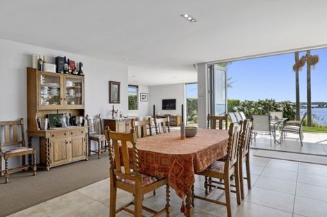 Photo of property in 5 Tinopai Drive, Omokoroa, 3114