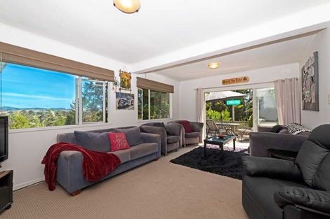 Photo of property in 31 Waitakere Road, Waitakere, Auckland, 0816