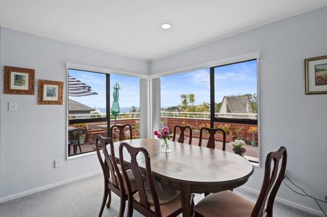 Photo of property in 2/51 Deep Creek Road, Waiake, Auckland, 0630