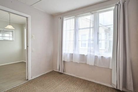 Photo of property in 819 Kowhai Street, Mahora, Hastings, 4120