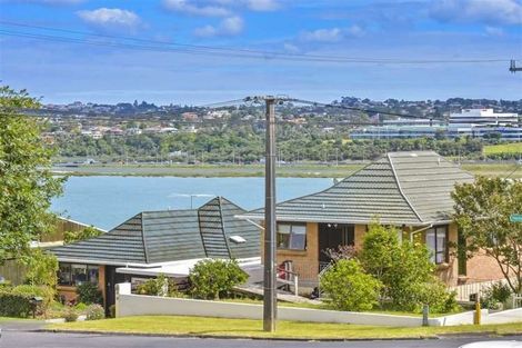 Photo of property in 1/11 Walter Street, Hauraki, Auckland, 0622