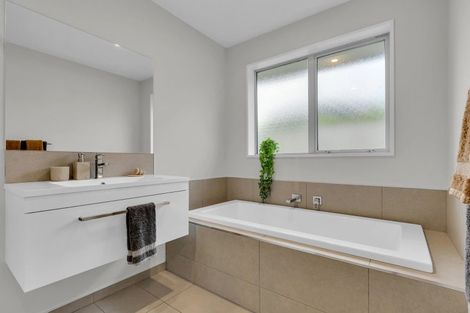 Photo of property in 9 Ronaldson Lane, Wigram, Christchurch, 8042