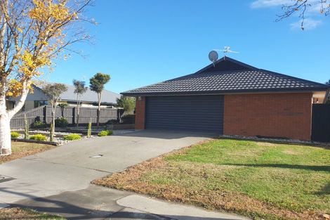 Photo of property in 8 Lowes Road, Rolleston, 7614