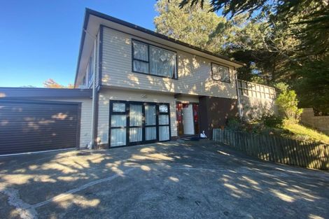 Photo of property in 15 Halswater Drive, Churton Park, Wellington, 6037