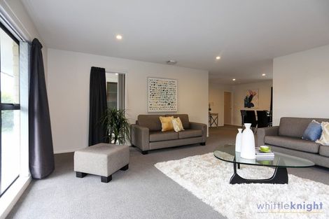 Photo of property in 90 Regency Crescent, Redwood, Christchurch, 8051